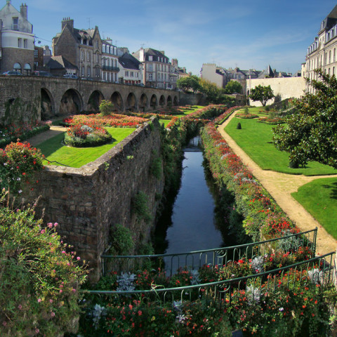 Cover photo of the city Vannes
