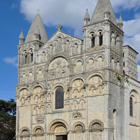 Cover photo of the city Angoulême