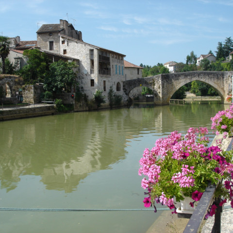 Cover photo of the city Casteljaloux
