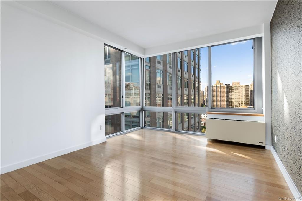 225 W 60th Street, 17B, New York, NY - picture 15 title=