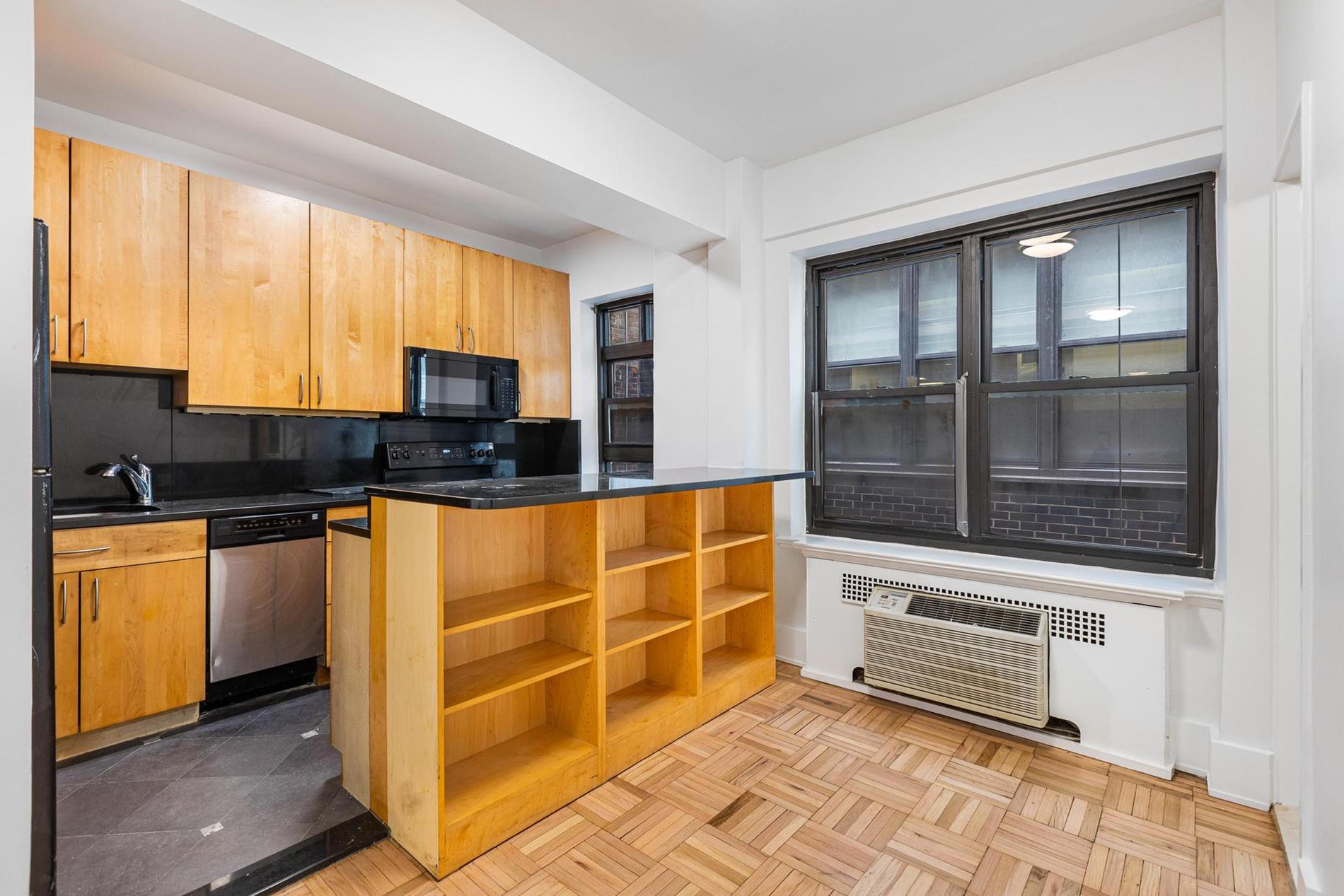 45 W 54th Street, 10-A, New York City, NY - picture 16 title=
