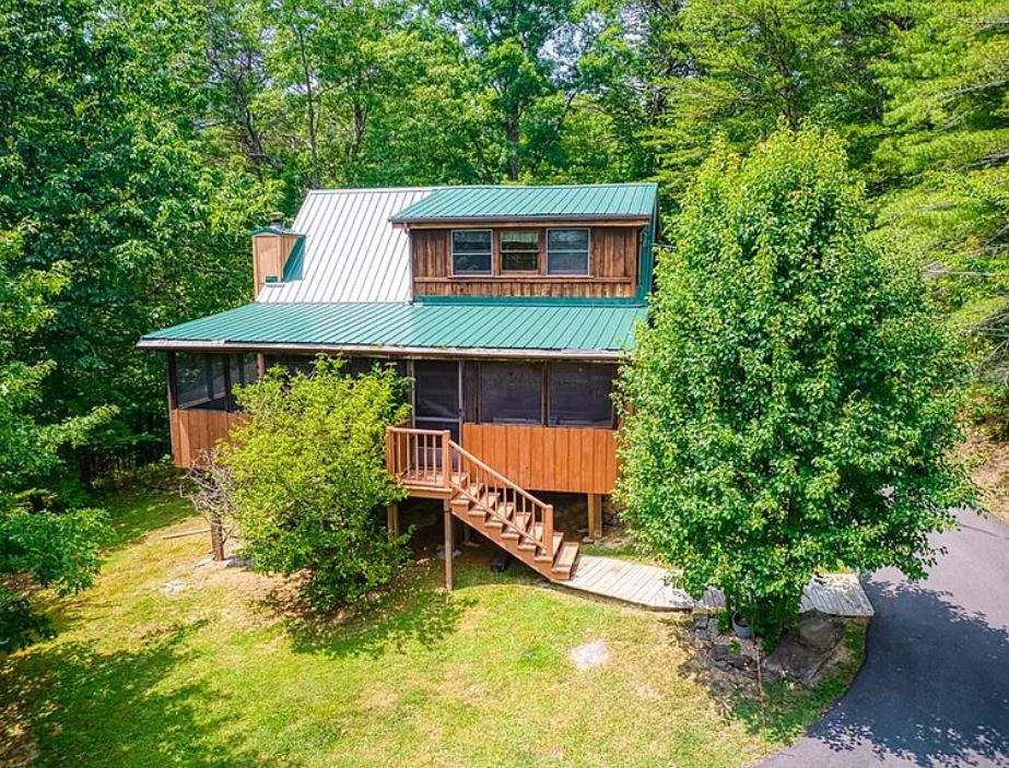 Cozy Cabin At Wild Turkey – New Listing