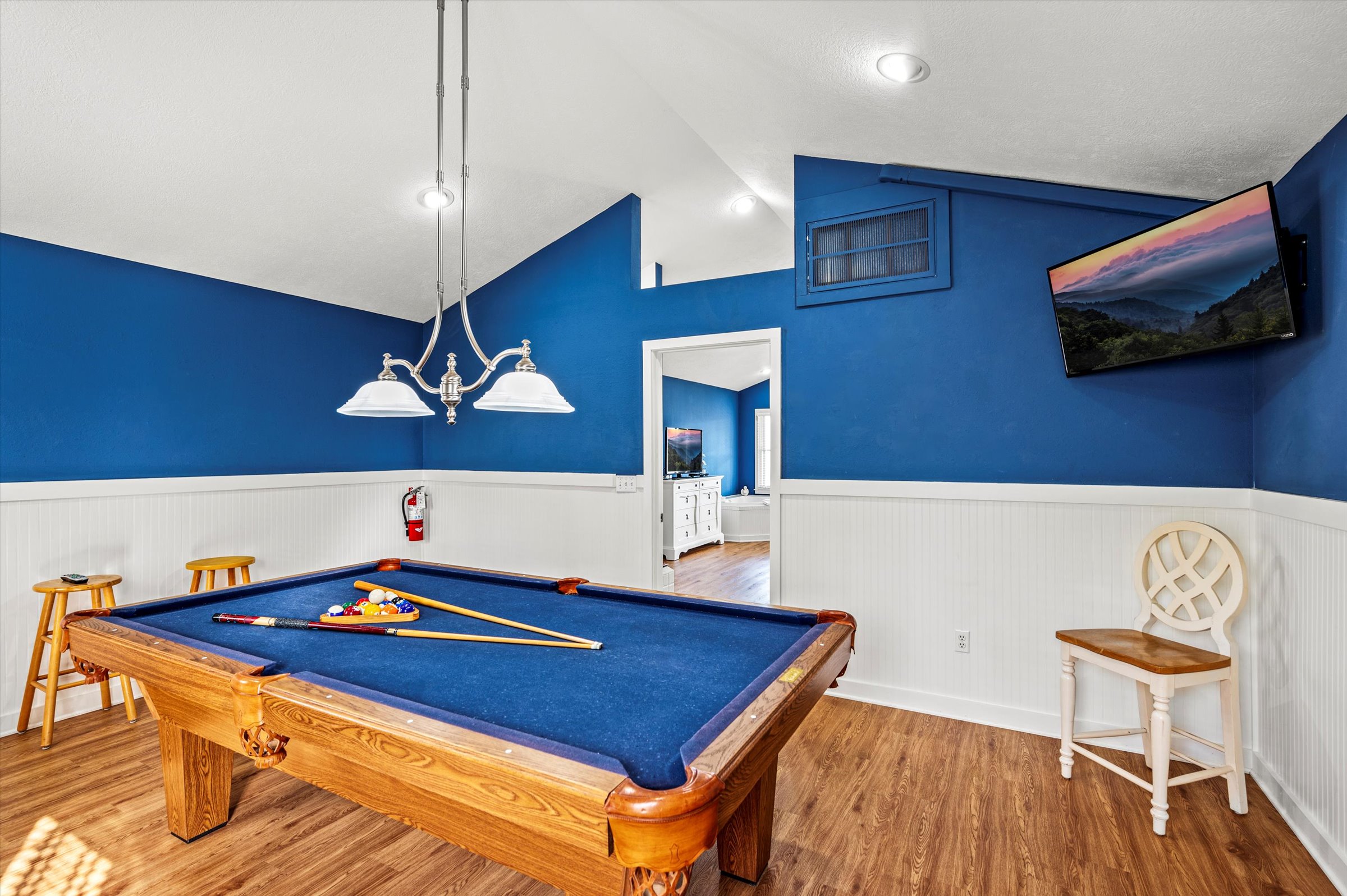 Cottage View for 2 5