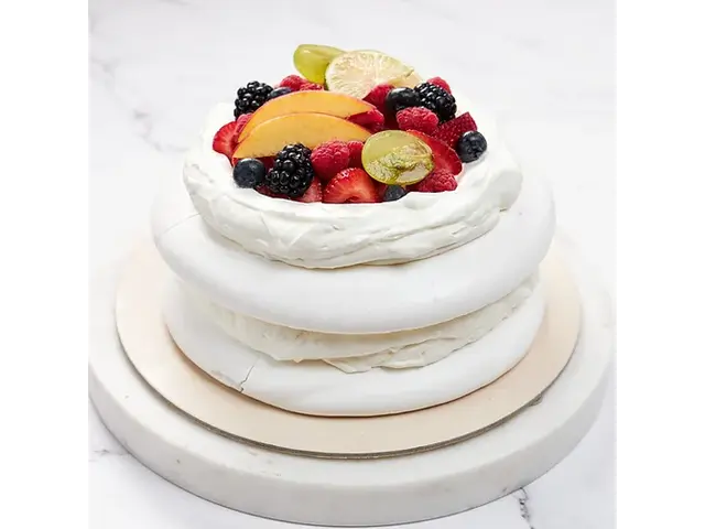 Tort de Bezea Fructe de Pădure 1kg