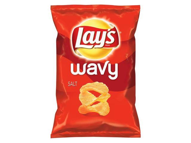 Layss Wavy Salt chipsuri ondulate din cartofi cu sare 130 g