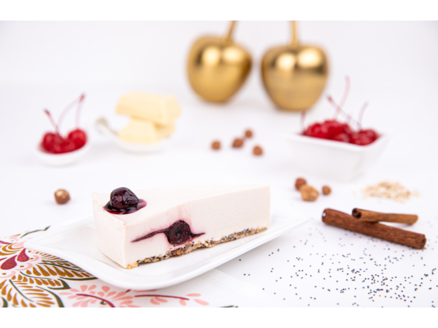 Felie Tort Cheesecake cu cirese amare 120g