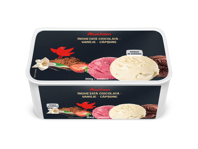 Inghetata cu vanilie, ciocolata si capsuni Auchan, 900 g
