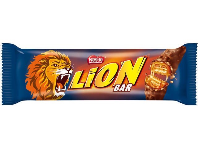 NESTLE LION baton cu interior de caramel 42g