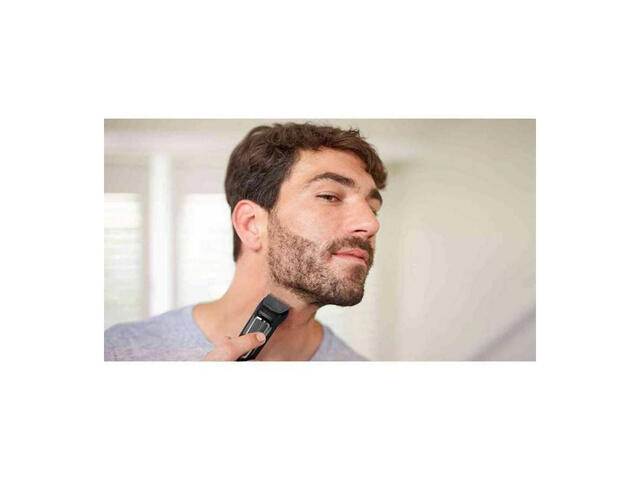 Aparat multifunctional de tuns Philips Multigroomer MG3740 cu 6 piepteni