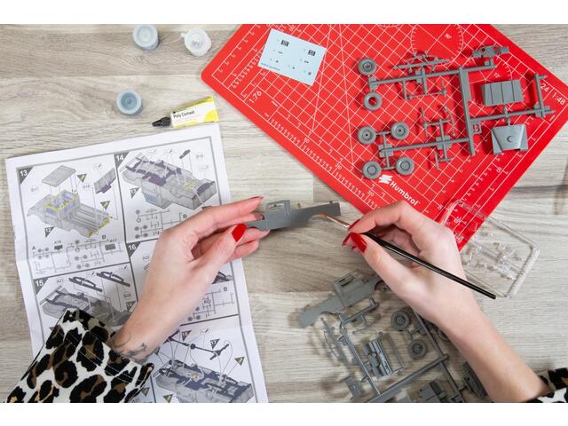 Set de constructie, Airfix Starter Set, Land Rover Series 1, 39 piese