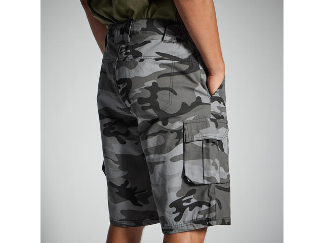 BERMUDE CARGO 500 Camuflaj WOODLAND Negru