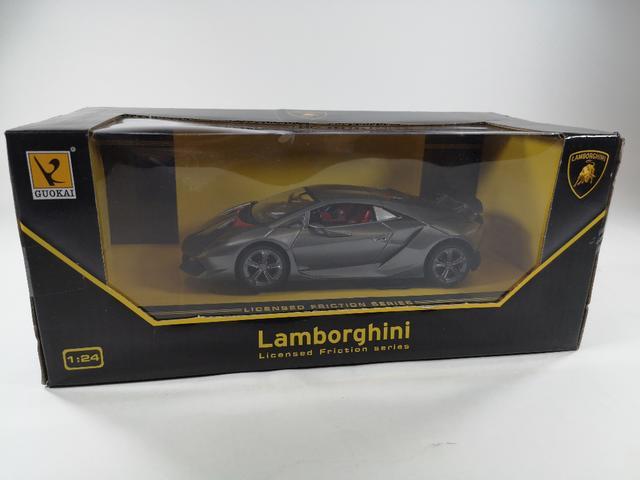 Lamborghini Sestoelemento 1:24