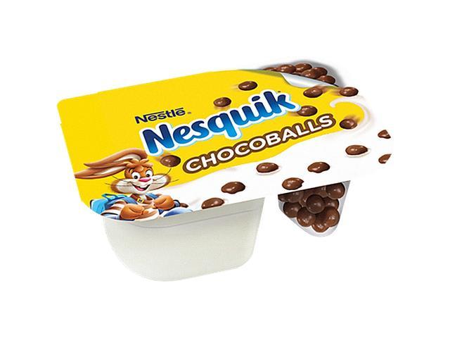 Iaurt cu bile de ciocolata 120g Nesquik