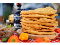 Scoverga cu branza sarata si smantana/buc (optional smantana cu usturoi)