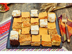 Platou mini-plăcințele asortate 1.5kg