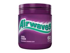 Airwaves Cool Cassis Guma de mestecat fara zahar cu arome de mentol si coacaze negre 84g