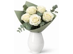 Buchet de 5 trandafiri albi