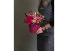 Aranjament in cutie Pink Velvet