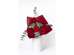 Buchet de 9 trandafiri rosii