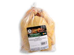 Pui grill - Carcasa de pui furajat cu 60% porumb, eviscerata, fara cap, gat, picioare si organe, refrigerata, Clasa A.