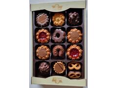 Fursecuri asortate 310 gr, Dora