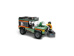 LEGO City - Camioneta 4x4 off-road 60447, 221 piese