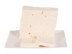 Telemea cu lapte bivolita de Maramures per 100g