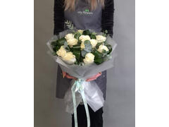 Buchet 11 trandafiri albi