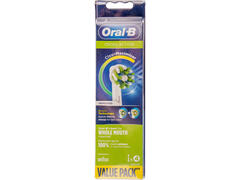 Oral B Periuta Cross Action 4 bucati