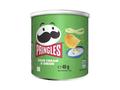 Pringles Chipsuri cu gust de smantana si ceapa 40 g