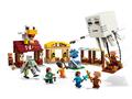 LEGO® Minecraft - Atacul baloanelor Ghast asupra satului (21273)
