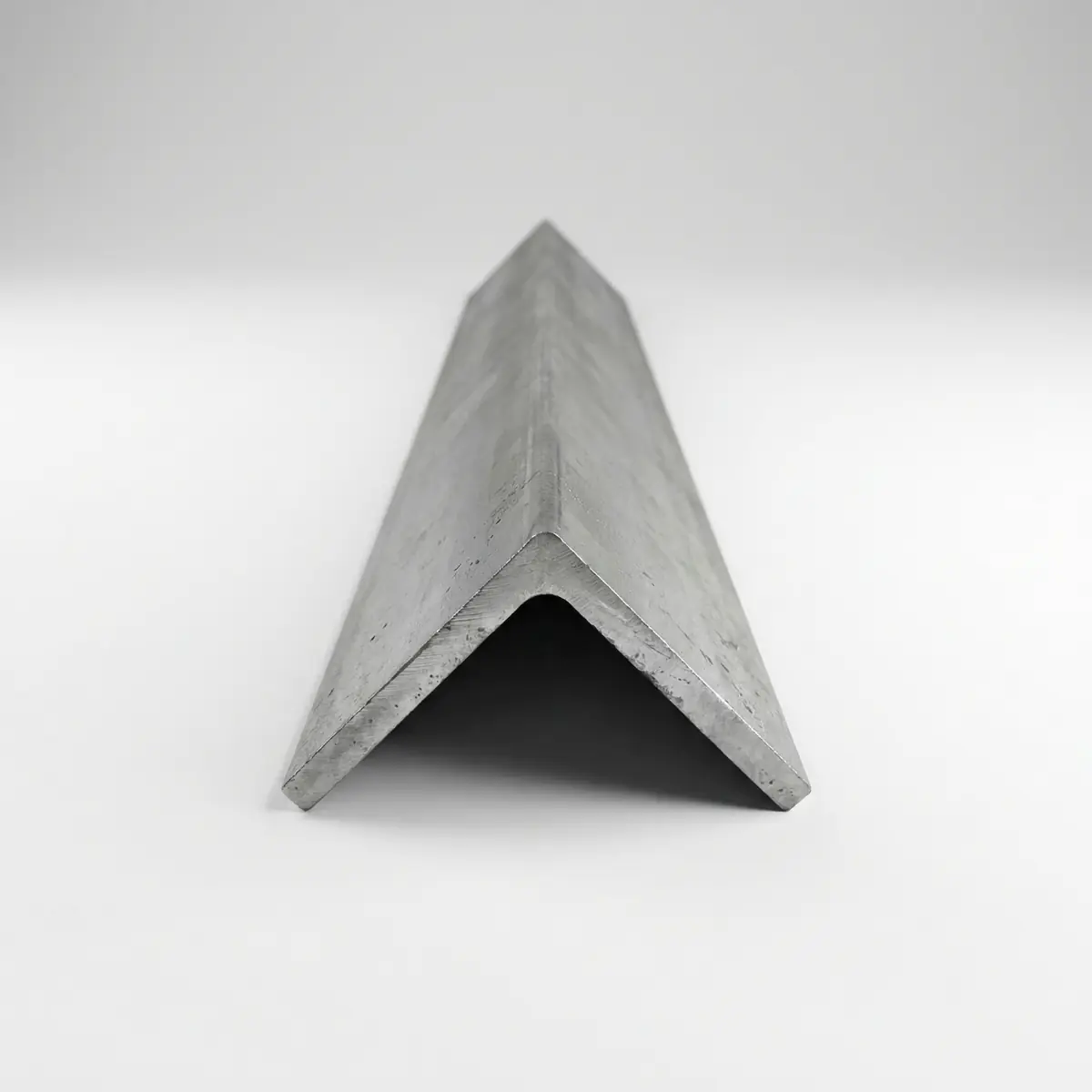 Po‘lat burchak Ст 09г2с-15