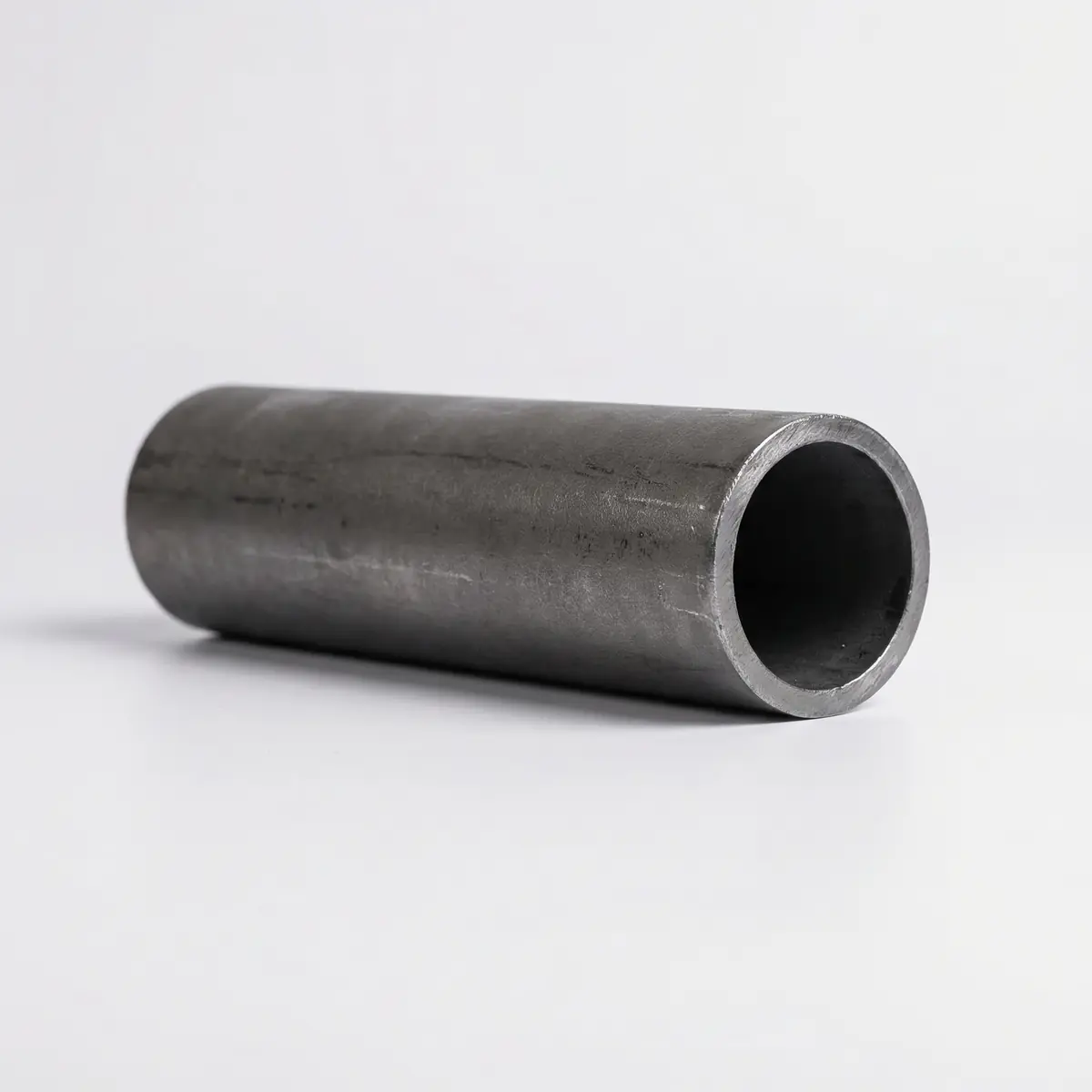 Choksiz issiq deformatsiyalangan quvur 12X1МФ ТУ 14-3Р-55-2001