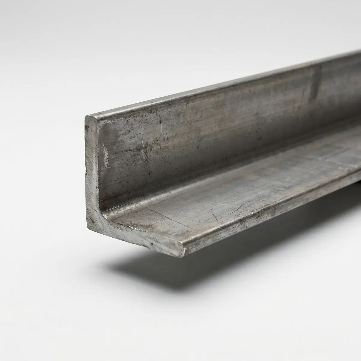 Po‘lat burchak 09Г2С С 355