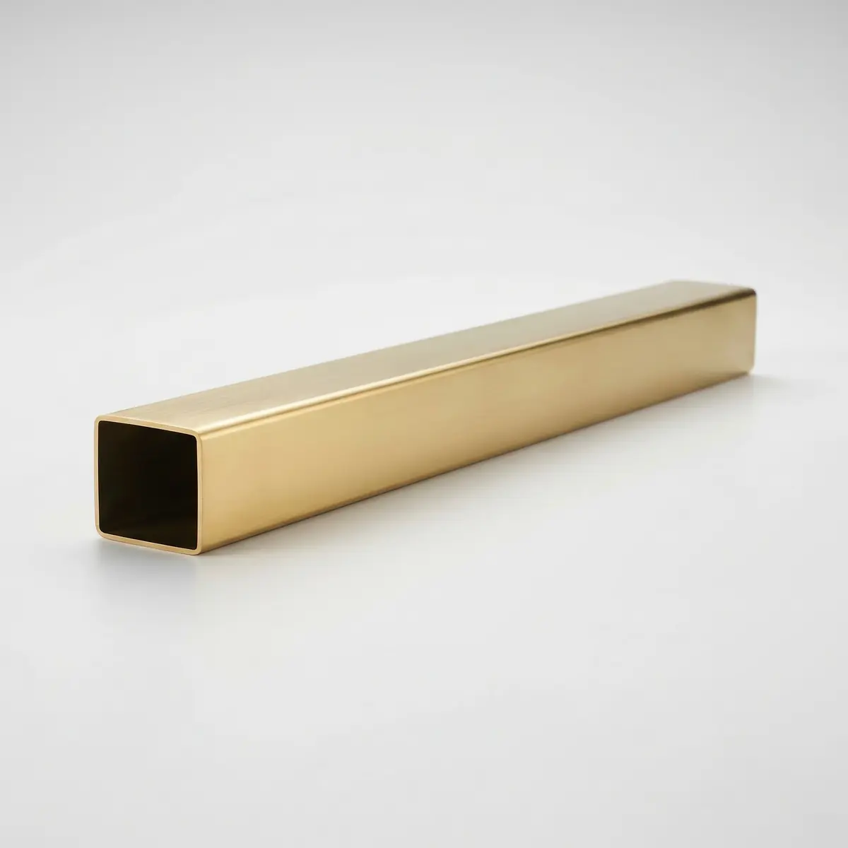 Zanglamas po‘lat quvur gold