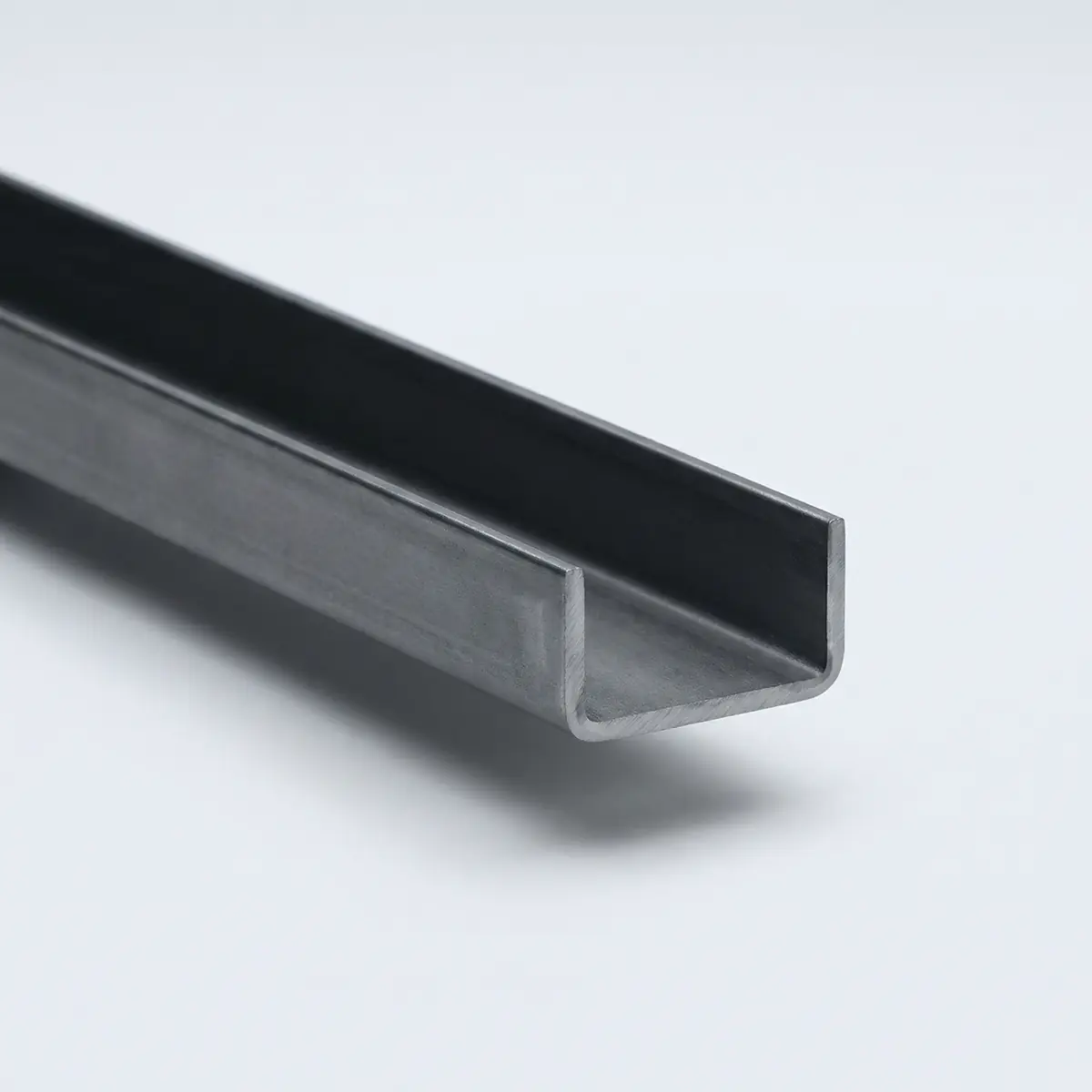 Po‘lat shveller У