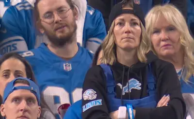 Lions Sad6