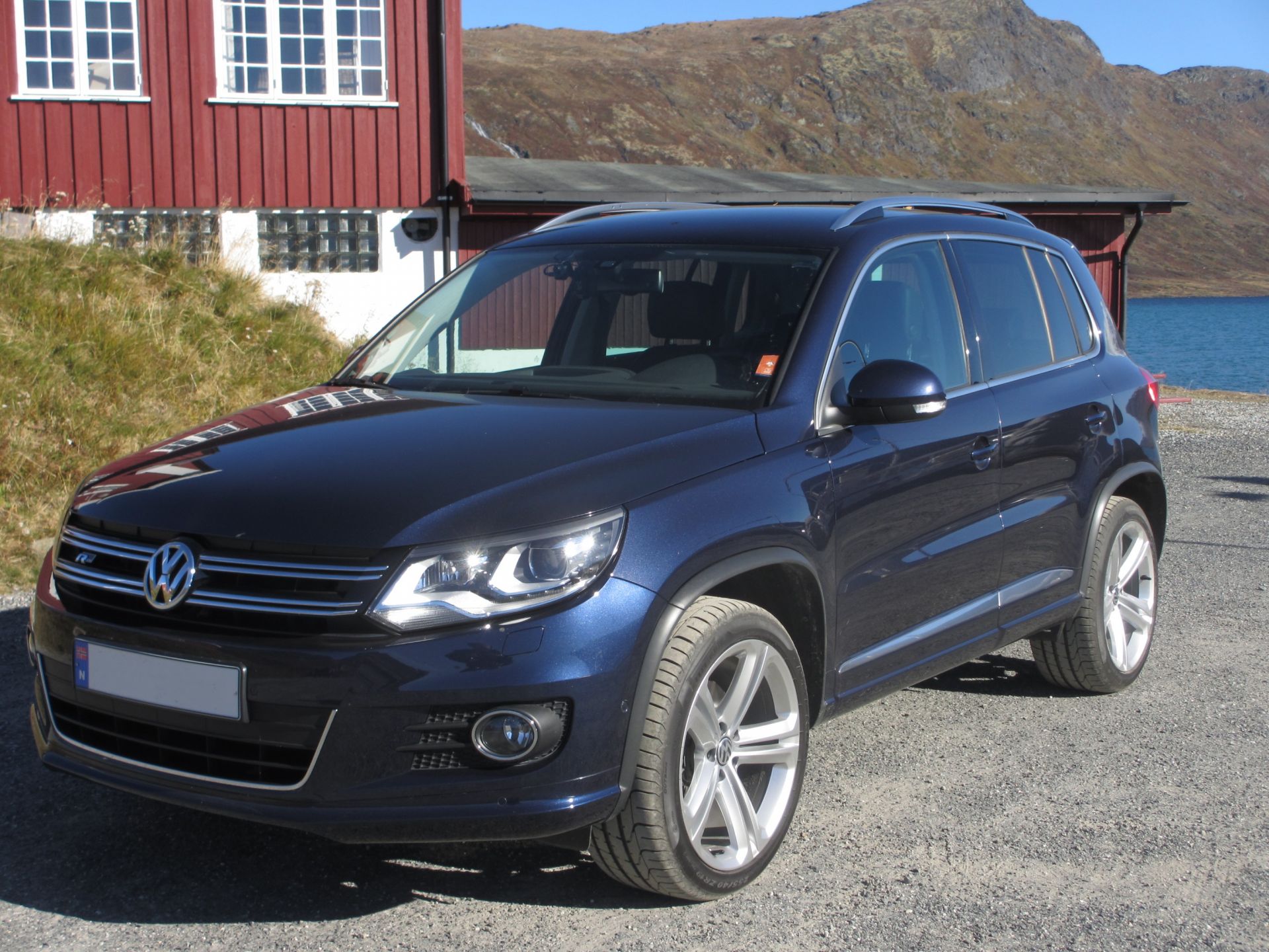 2013 Volkswagen Tiguan 2 0 TDI 140hk 4M BMT Exclusive R DSG Sport 2013-volkswagen-tiguan-2-0-tdi-140hk-4m-bmt-exclusive-r-dsg-sport