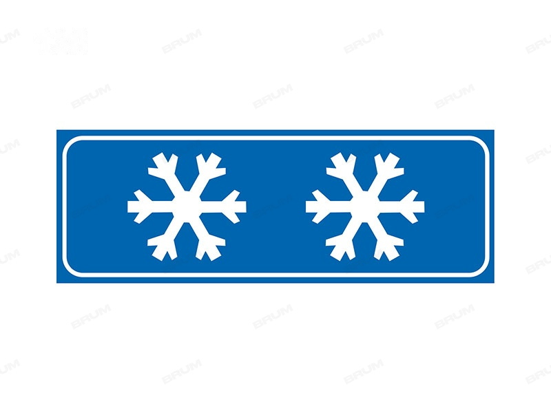 Il pannello integrativo raffigurato indica la possibilità di trovare tratti di strada ghiacciati (138)