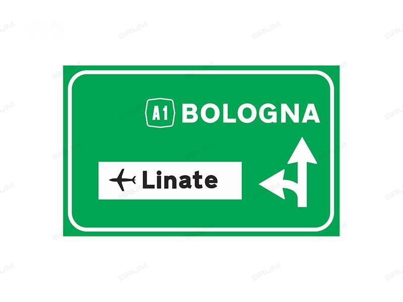 Il segnale raffigurato indica che per raggiungere Bologna bisogna proseguire diritto