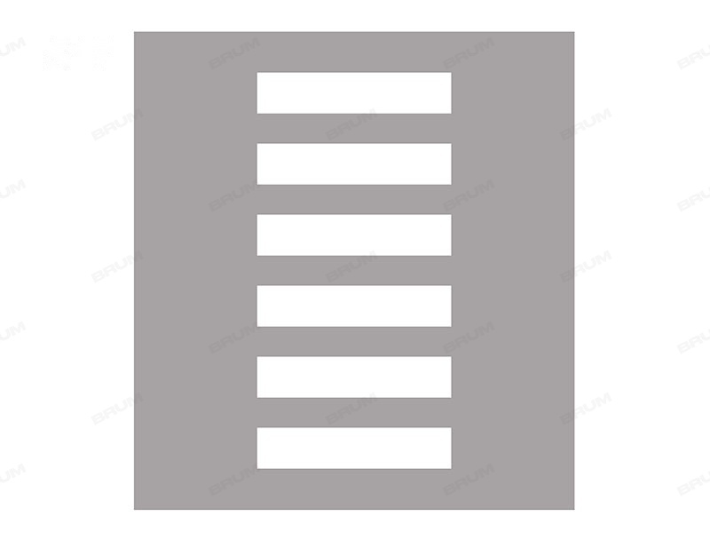 La segnaletica in figura indica, sia dentro che fuori dei centri abitati, un attraversamento pedonale