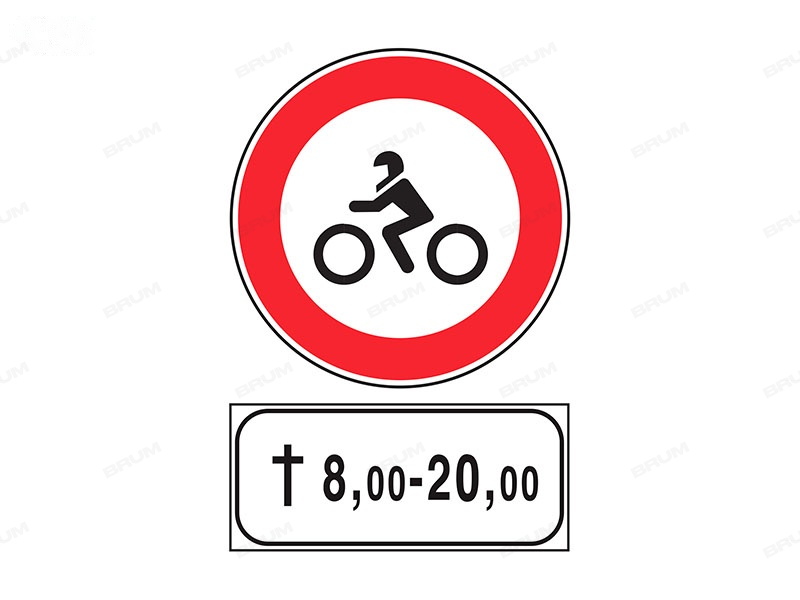 Il segnale raffigurato consente il transito dei motocicli la domenica dalle ore 8.00 alle ore 20.00  (936)