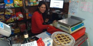 Despensa La Esquina, uno de los pocos puntos de pago habilitados por la cuarentena