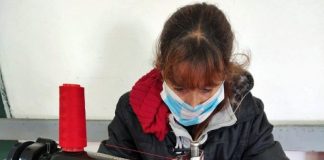 Máquinas de coser en acción contra el coronavirus