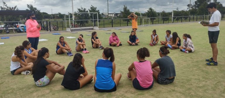 Marengo puso primera en el hockey de la Academia