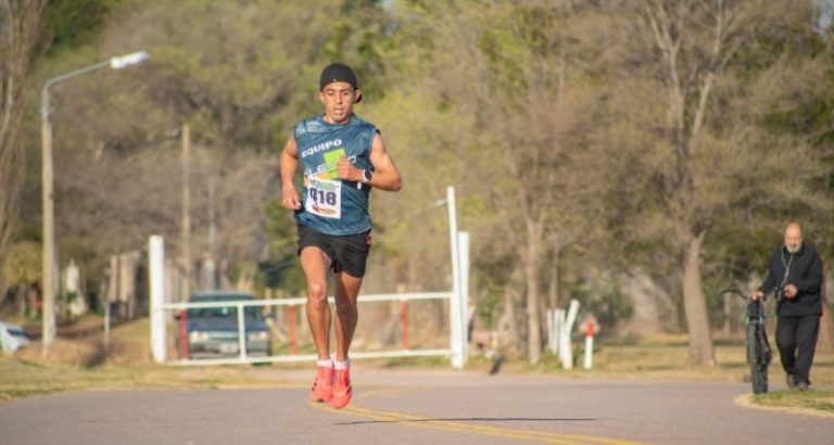 Emiliano Bustos lo hizo de nuevo