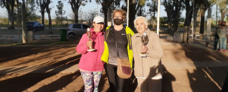 Jornada deportiva y de reencuentro para los Abuelos