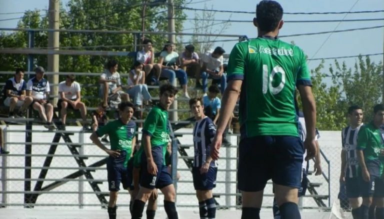 Código penal: Con tres definiciones desde los doce pasos Atlético Villegas venció como visitante a FC Bunge