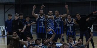 Básquet: triunfo clave de Atlético que continúa con vida en el Pre Federal