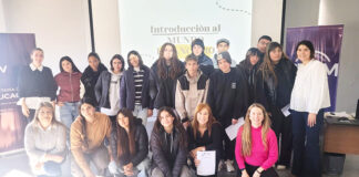 Alumnos de la Secundaria Nº1 participaron de un taller de educación financiera en el CEAM